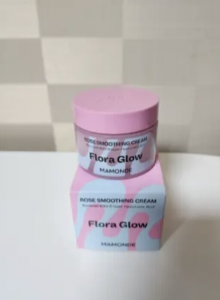 MAMONDE Flora Glow Rose Smoothing Cream