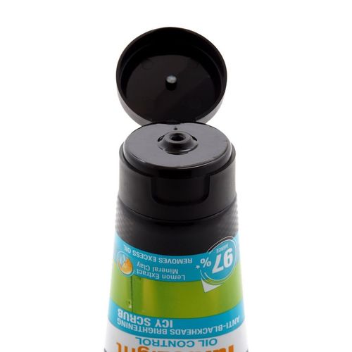 GARNIER - Men Turbo Light Oil Control Anti-Blackheads Brightening Icy Scrub