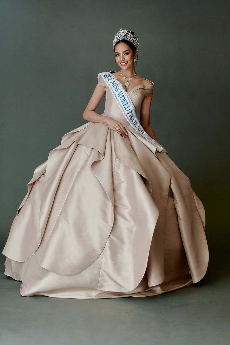 opal-suchata-miss-world-2025